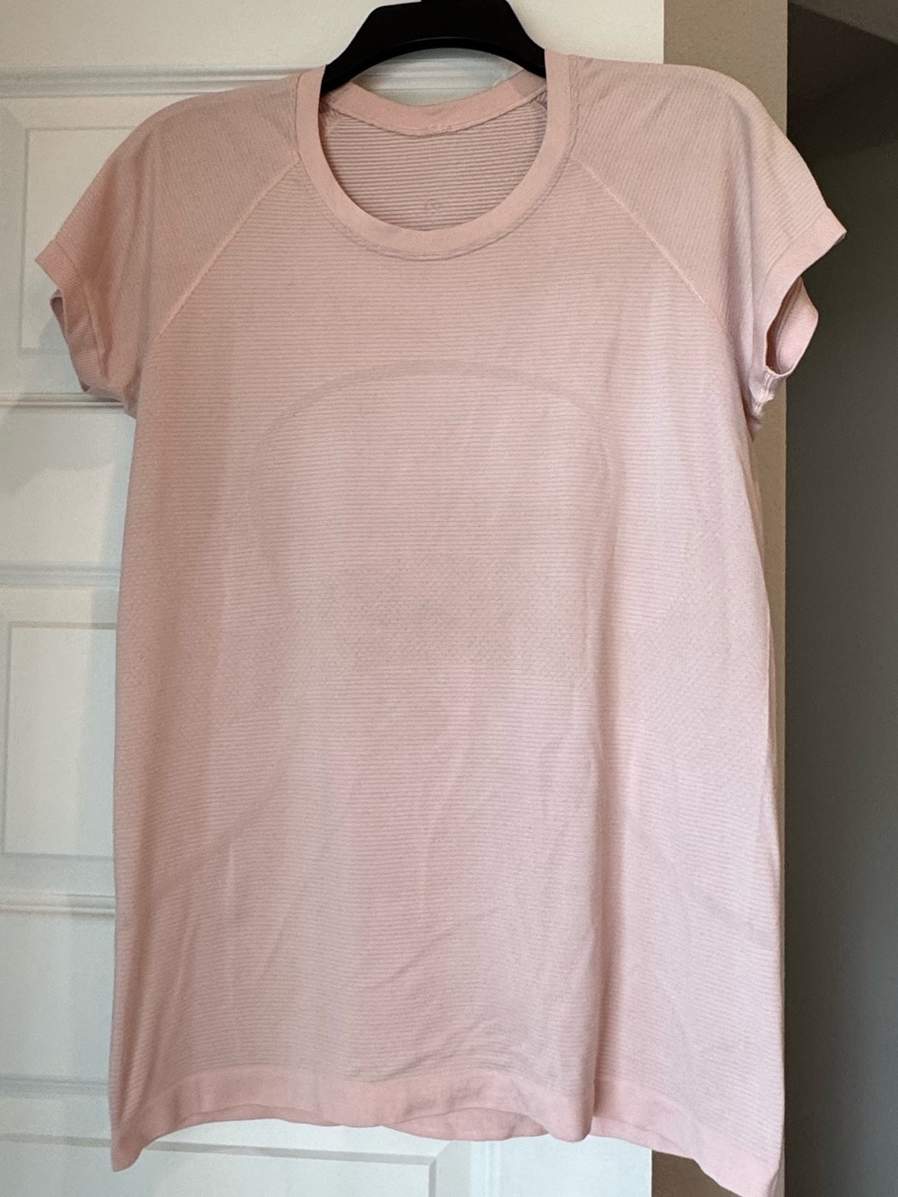 lululemon athletica Short Sleeve Tee